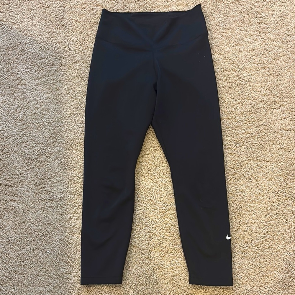 Nike Black High-Waisted Leggings